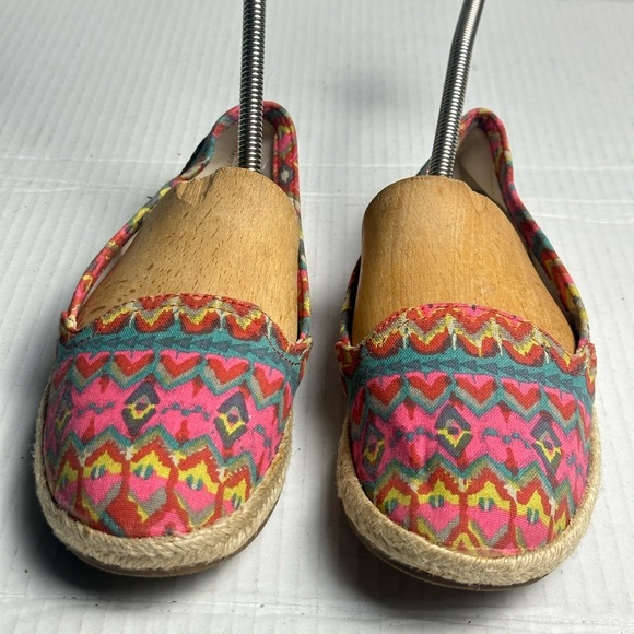 American Eagle Size 6 - Picture 3 of 7